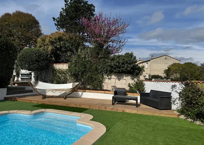 Maison 3 Chambres, Piscine Privee Terrain De Petanque * Carcassonne