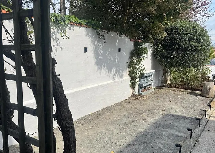 Maison 3 Chambres, Piscine Privee Terrain De Petanque